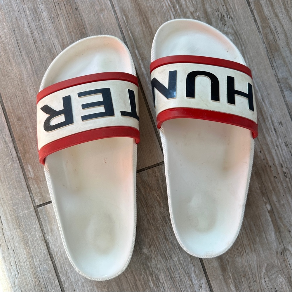 Hunter White and Red Slides